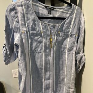 Ellen Tracy Blue and White Striped Boho Top Size Small with Button Sleeve